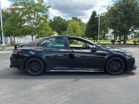Used 2022 Toyota Camry TRD w/ TRD Package w/JBL Audio FWD image 10