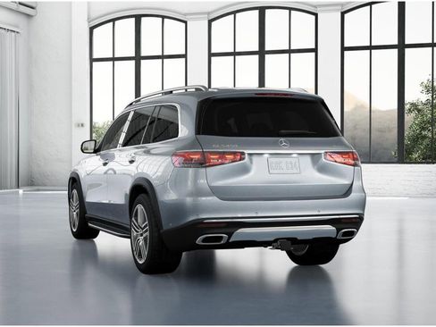 New 2026 Mercedes-Benz GLS 450 4MATIC image 27