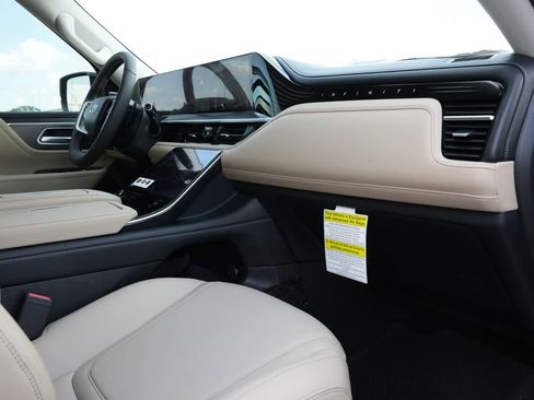 New 2026 INFINITI QX80 Pure w/ Cargo Package RWD image 22