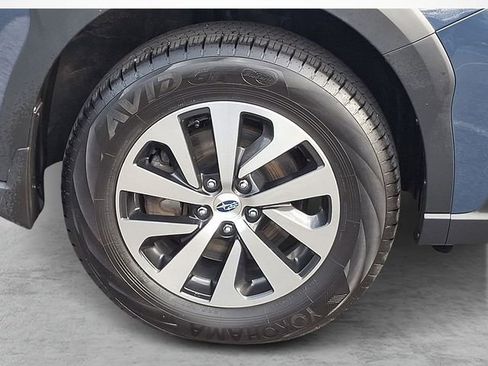 Used 2025 Subaru Outback Premium image 7