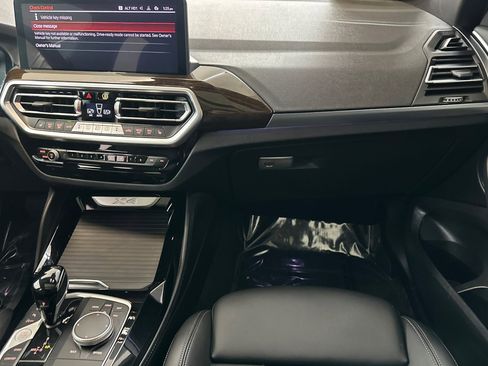 Certified 2024 BMW X4 xDrive30i w/ Premium Package AWD/4WD image 29
