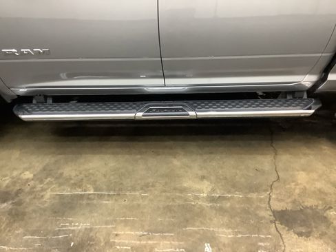 Used 2024 RAM 3500 Big Horn image 16