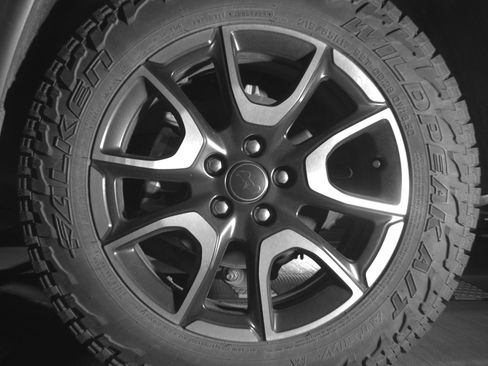 Used 2025 Jeep Compass Trailhawk image 14