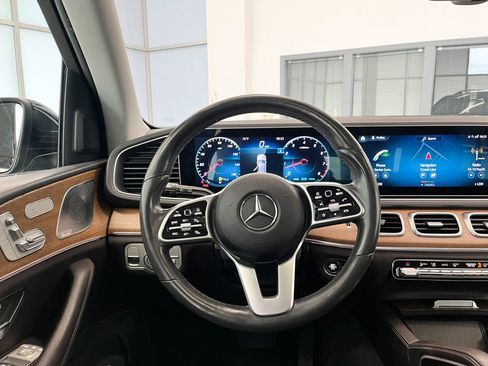 Used 2020 Mercedes-Benz GLE 450 GLE 450 w/ Premium Package image 19