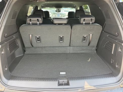 New 2026 Chevrolet Traverse LT w/ Driver Confidence Package image 6
