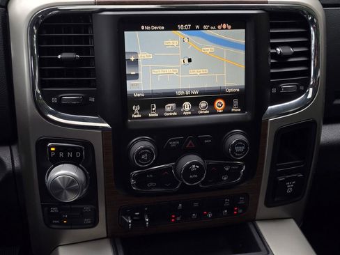 Used 2015 RAM 1500 Laramie w/ Convenience Group AWD/4WD image 35