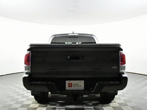 Used 2023 Toyota Tacoma TRD Sport image 12