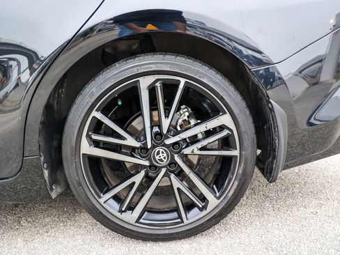 Used 2025 Toyota Camry XSE FWD image 15