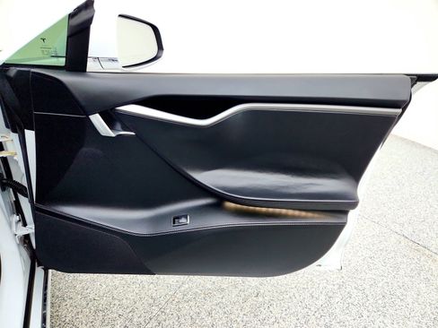 Used 2018 Tesla Model S P100D image 25