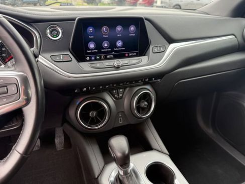 Used 2020 Chevrolet Blazer LT image 19