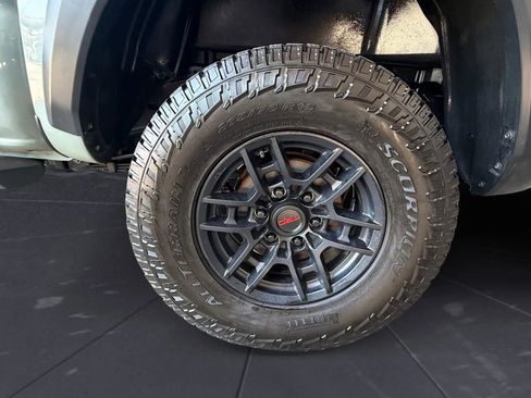 Used 2021 Toyota Tacoma TRD Pro AWD/4WD image 34