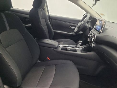 Used 2025 Nissan Sentra SV image 21