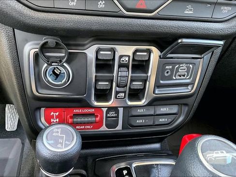 New 2026 Jeep Gladiator Willys image 28