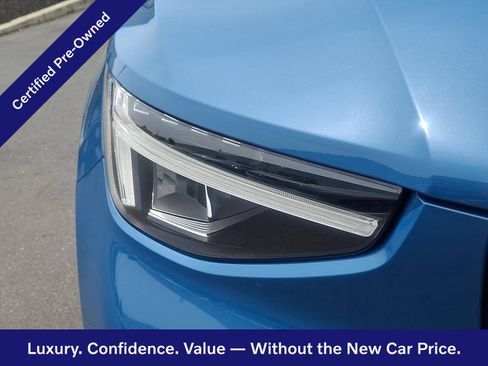 Certified 2023 Volvo XC40 B5 Plus w/ Climate Package AWD/4WD image 10
