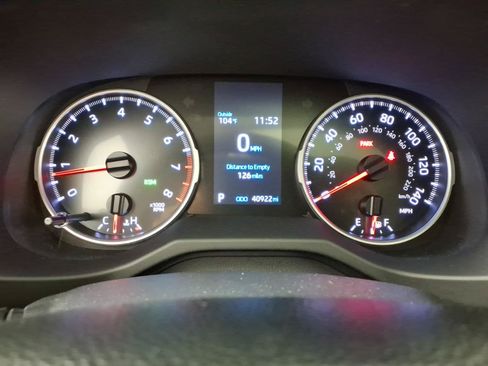 Used 2021 Toyota RAV4 XLE Premium FWD image 26