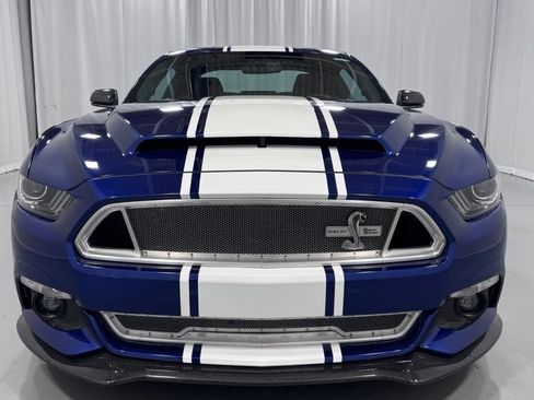 Used 2016 Ford Mustang GT Premium w/ Equipment Group 401A RWD image 3