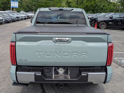 Used 2024 Toyota Tundra Limited AWD/4WD image 8