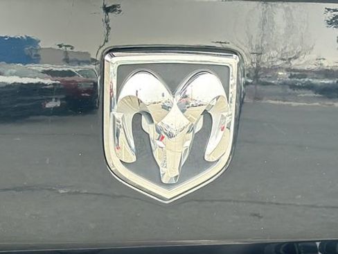 Used 2024 RAM 1500 Classic SLT image 28