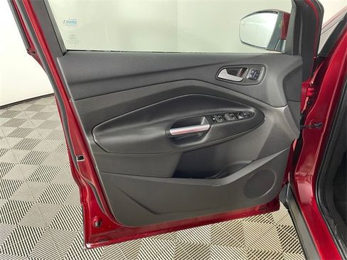 Used 2016 Ford Escape Titanium w/ Equipment Group 301A image 18