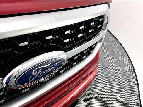 Used 2021 Ford F150 Platinum w/ Equipment Group 701A High AWD/4WD image 30