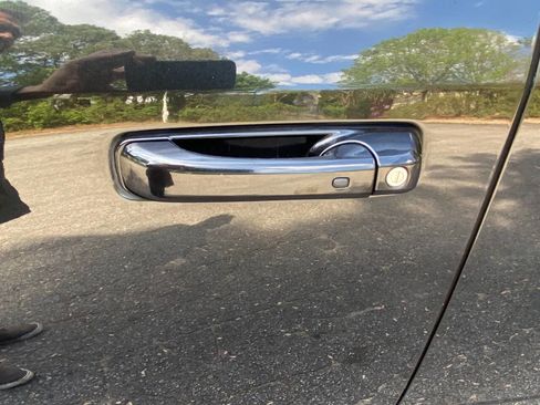 Used 2017 RAM 1500 Sport w/ Black Ram 1500 Sport Group image 13