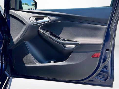 Used 2016 Ford Focus ST w/ Equipment Group 402A FWD image 22