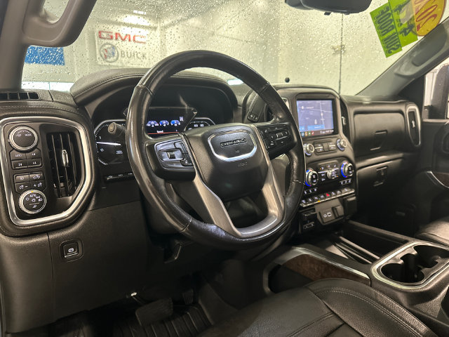 Used 2020 GMC Sierra 2500 Denali w/ Denali Ultimate Package AWD/4WD image 12