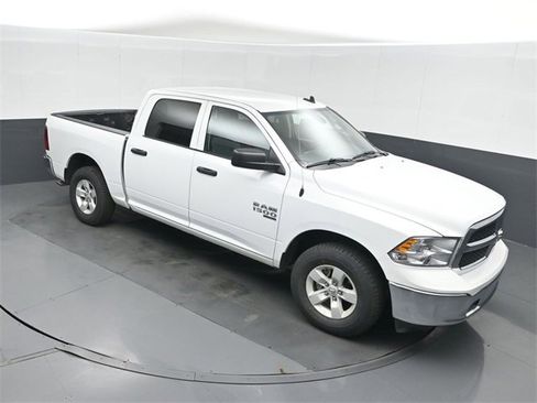 Used 2023 RAM 1500 Classic SLT w/ Electronics Group image 27