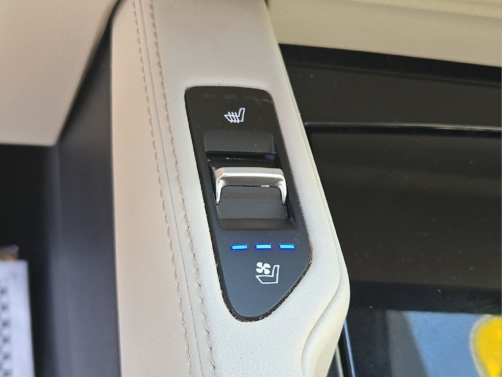 Used 2021 Kia Telluride EX AWD/4WD image 23