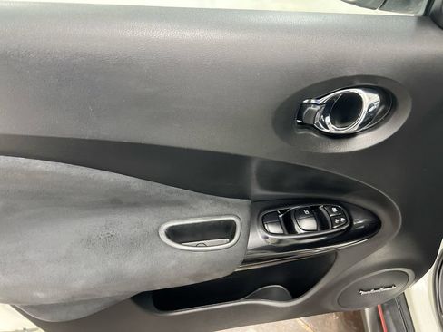 Used 2015 Nissan Juke NISMO AWD/4WD image 21