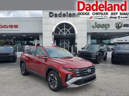 Used 2025 Hyundai Tucson SEL image 1