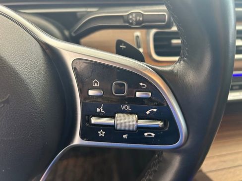Used 2023 Mercedes-Benz GLS 450 4MATIC image 50