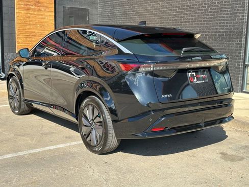 Used 2023 Nissan Ariya Evolve+ image 16