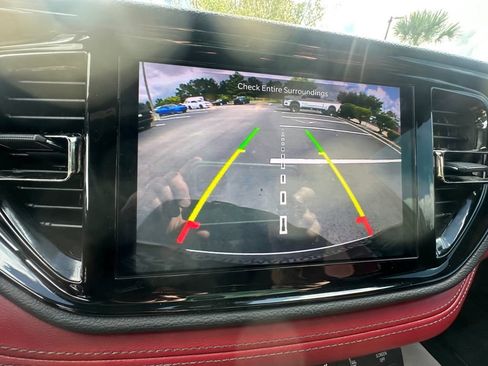 Certified 2022 Dodge Durango R/T w/ Blacktop Package AWD/4WD image 21