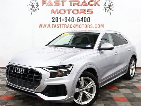 Used 2019 Audi Q8 Premium Plus w/ Premium Plus image 1