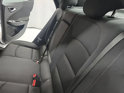 Used 2024 Chevrolet Malibu LT FWD image 14
