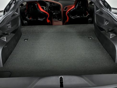 Used 2016 Chevrolet Corvette Z06 w/ 3LZ Preferred Equipment Group RWD image 16