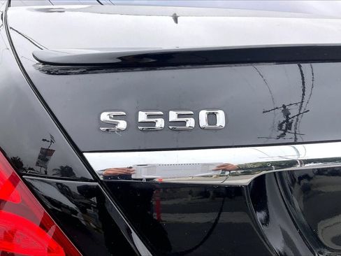 Used 2015 Mercedes-Benz S 550 Sedan image 8