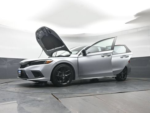 Used 2023 Honda Civic Sport image 38