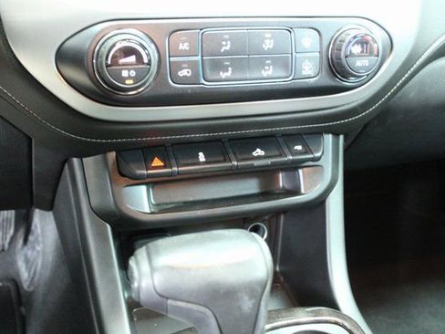 Used 2021 GMC Canyon Elevation image 16