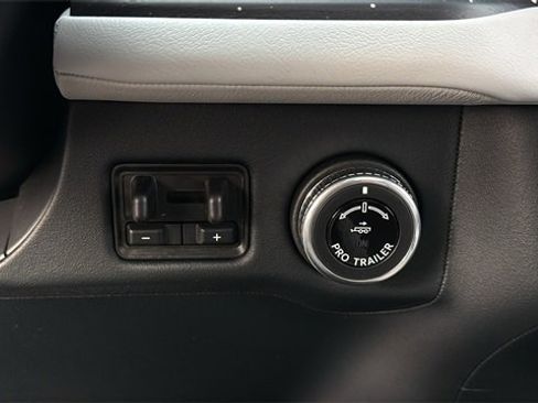 New 2026 Lincoln Navigator L Black Label image 29