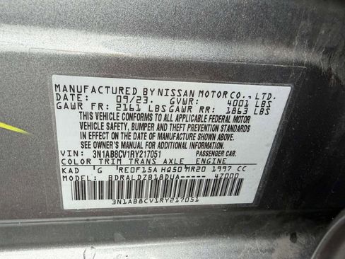 Used 2024 Nissan Sentra SV FWD image 23