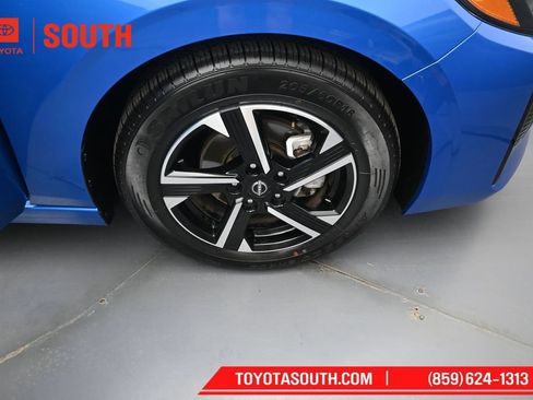 Used 2024 Nissan Sentra SV FWD image 29