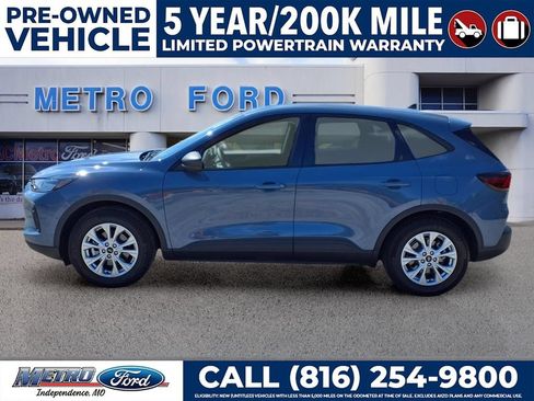 Used 2025 Ford Escape Active w/ Cold Weather Package FWD image 7