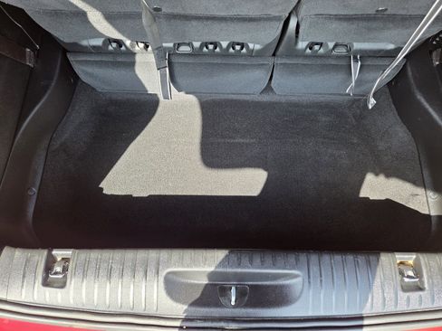 Used 2026 Chrysler Voyager LX FWD image 25