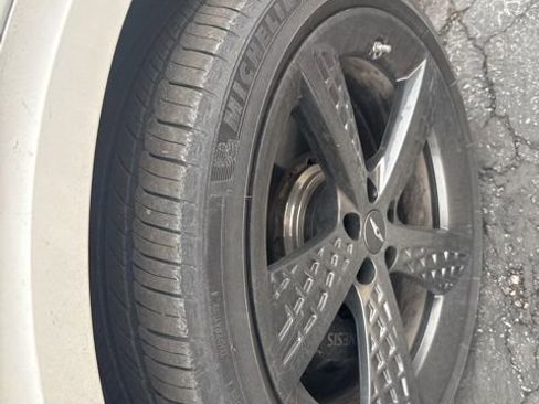 Used 2024 Genesis GV70 2.5T w/ Sport Prestige Package image 5