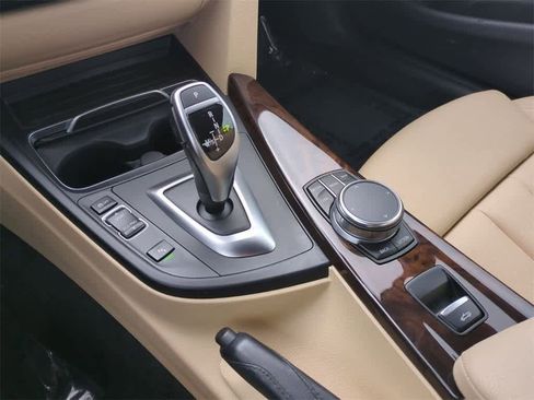 Used 2020 BMW 430i xDrive Convertible w/ Convenience Package image 23