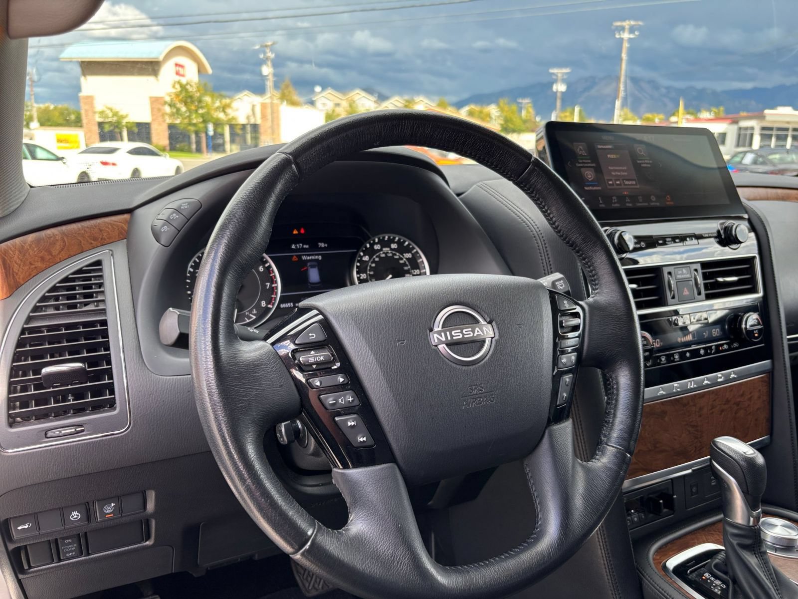 Used 2023 Nissan Armada SL AWD/4WD image 38