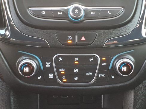 Certified 2022 Chevrolet Equinox RS image 15