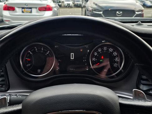 Used 2022 Dodge Challenger R/T image 21